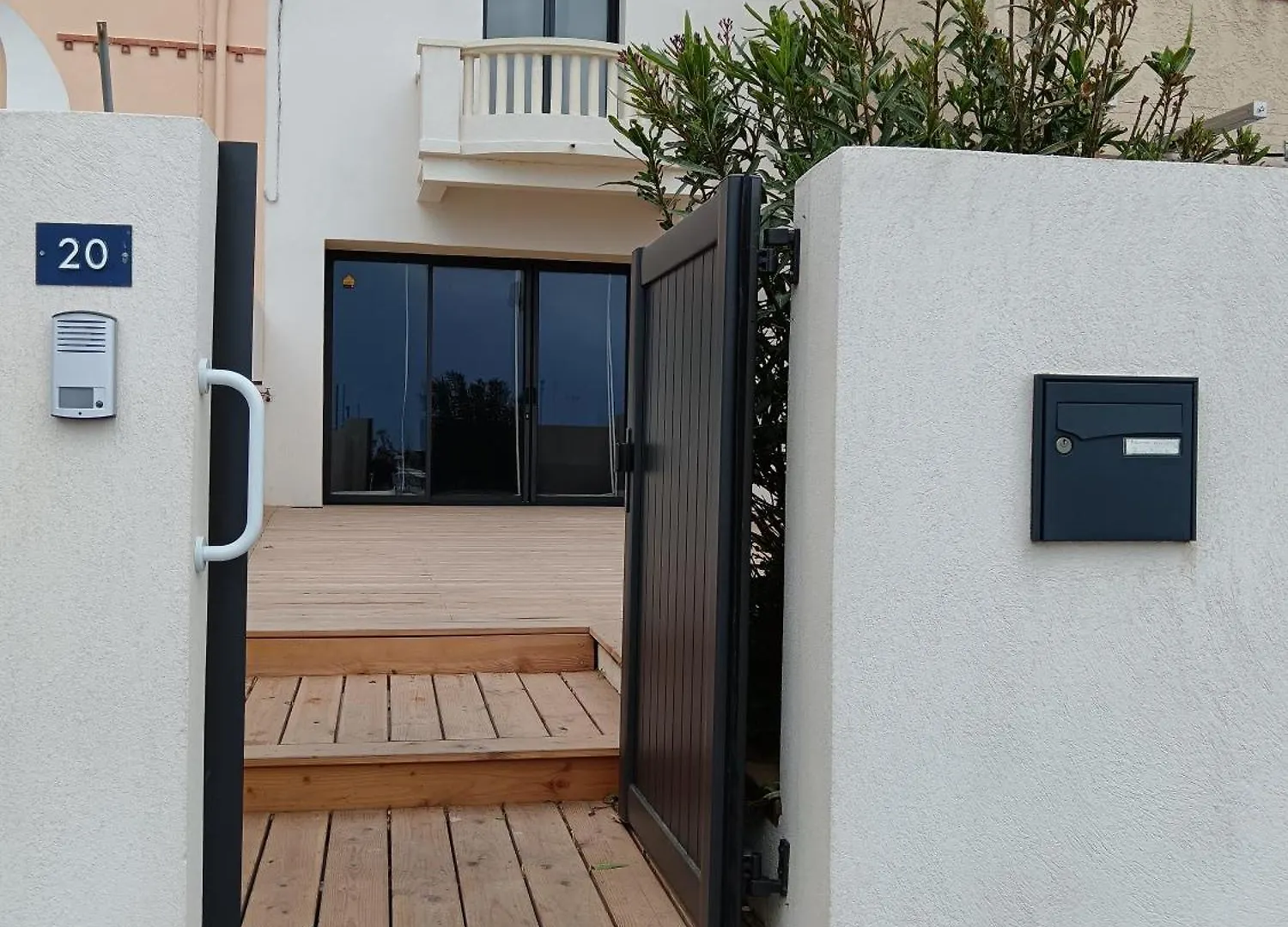Hébergement de vacances Villa Magnifique Pepite Au Bord De L Eau à Martigues