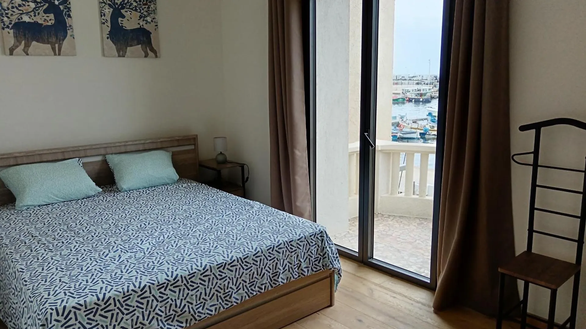 Magnifique Pepite Au Bord De L Eau Villa Martigues